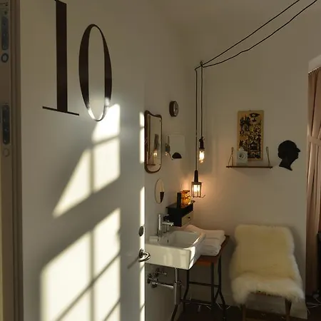 Carmel Отель 3*